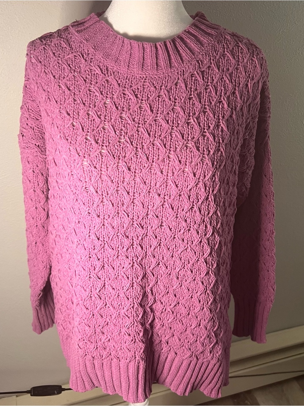 Seven7 Dusty Rose Cable Crewneck Sweater